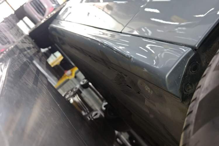 Used Mercedes-Benz C-Class 2024 Restyled C-Class 260 L Sport Edition Right Side Sill