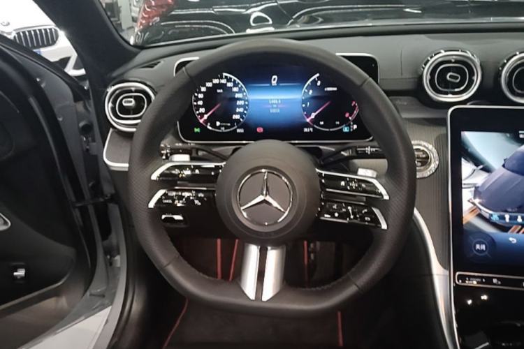 Used Mercedes-Benz C-Class 2024 Restyled C 260 L Sport Edition Steering Wheel