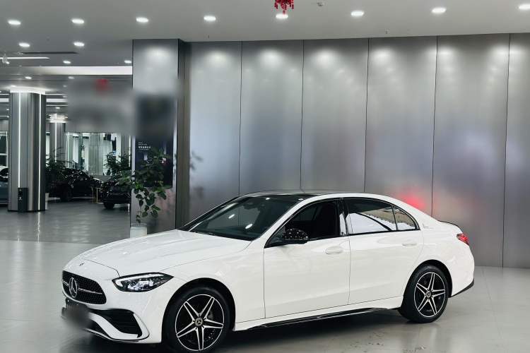 Ojetý Mercedes-Benz C-Class 2024 Facelift C 260 L Night Edition Sport Version Guazi used car, China used car export, Used car for sale, Used  cars, Cheapest cars for sale