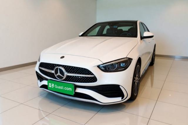 Ojetý Mercedes-Benz C-Class 2024 Restyled C-Class 260 L Sport Edition