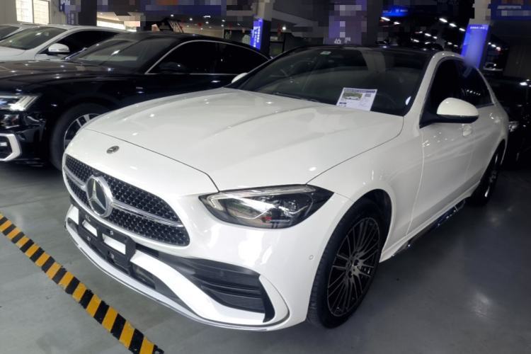 Used Mercedes-Benz C-Class 2024 Restyled C 200 L Sport Edition Guazi used car, China used car export, Used car for sale, Used Mercedes-Benz cars, Cheapest cars for sale