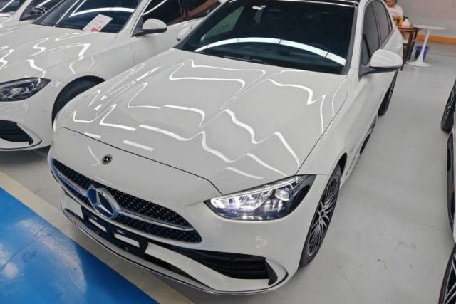 Mercedes-Benz C-Class 2024 Restyled C 260 L Sport Edition usado