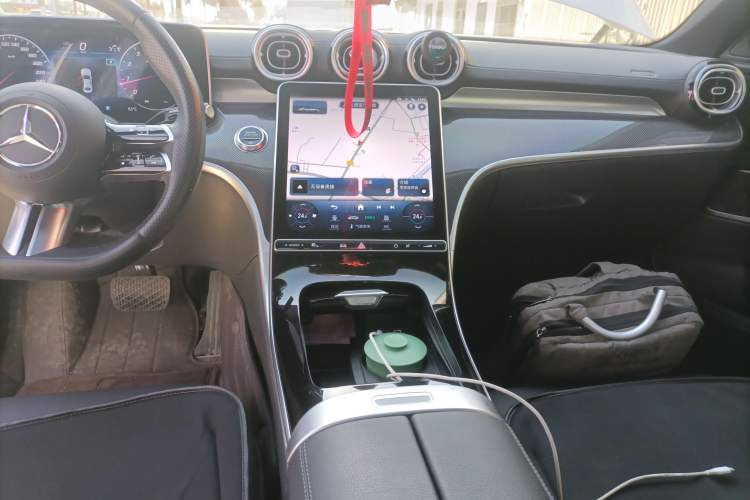 Used Mercedes-Benz C-Class 2024 Restyled C 260 L Sport Edition Audio And AC Panel