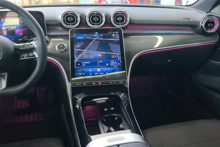 Used Mercedes-Benz C-Class 2024 Second Facelift C 260 L Sport Edition Audio And AC Panel