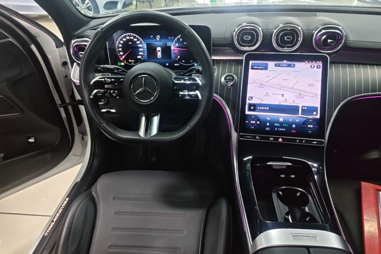 Used Mercedes-Benz C-Class 2024 Restyled C 260 L Sport Edition Audio And AC Panel