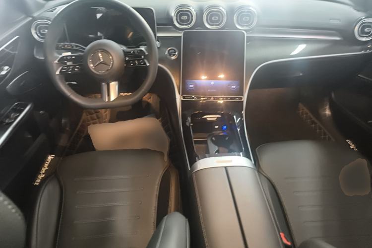 Used Mercedes-Benz C-Class 2024 Restyled C 260 L Sport Edition Center Console