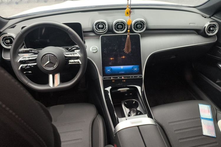Used Mercedes-Benz C-Class 2024 C 260 L Sport Edition Center Console