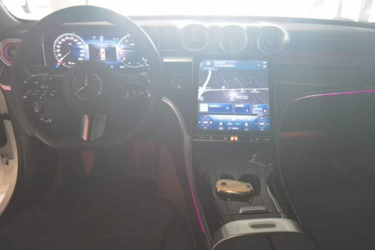 Used Mercedes-Benz C-Class 2024 Second Facelift C 260 L Sport Edition Center Console