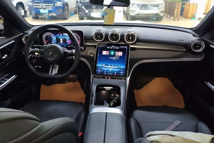 Used Mercedes-Benz C-Class 2024 Restyled C 260 L Sport Edition Center Console
