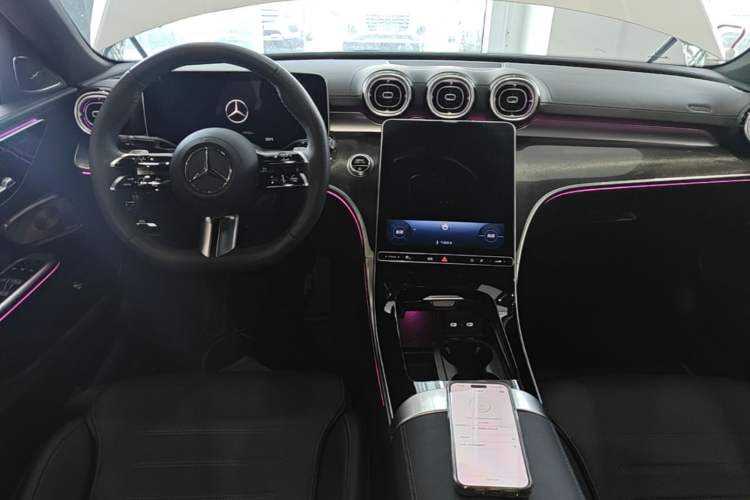 Used Mercedes-Benz C-Class 2024 Second Facelift C 260 L Starry Night Sport Edition Center Console
