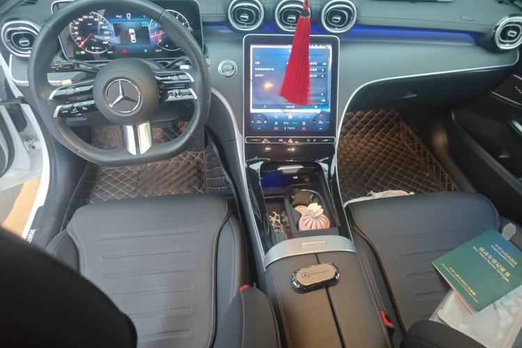 Used Mercedes-Benz C-Class 2024 C 260 L Sport Edition Center Console