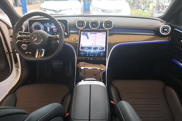 Used Mercedes-Benz C-Class 2024 Restyled C-Class 260 L Sport Edition Center Console