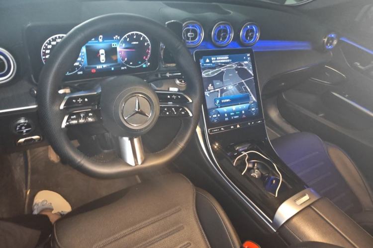 Used Mercedes-Benz C-Class 2024 C 200 L Sport Edition Center Console