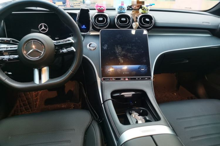 Used Mercedes-Benz C-Class 2024 Restyled C 200 L Sport Edition Center Console