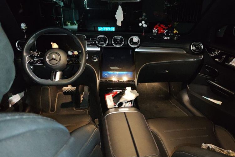 Used Mercedes-Benz C-Class 2024 Restyled C 260 L Sport Edition Center Console