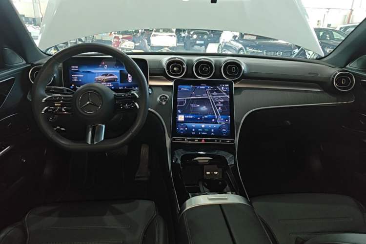 Used Mercedes-Benz C-Class 2024 Restyled C 200 L Sport Edition Center Console