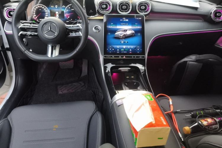 Used Mercedes-Benz C-Class 2024 C 200 L Sport Edition Center Console
