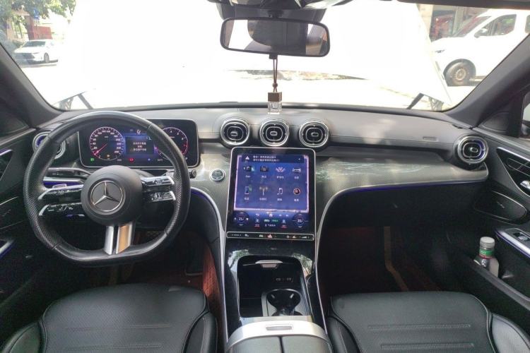 Used Mercedes-Benz C-Class 2024 C 260 L Sport Edition Center Console