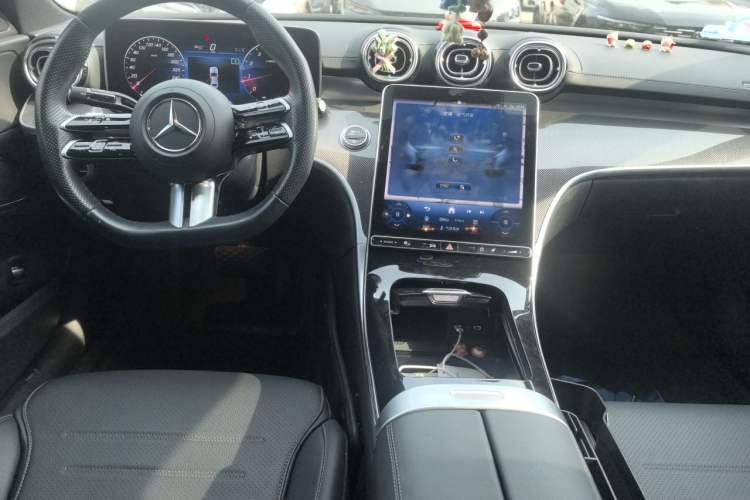 Used Mercedes-Benz C-Class 2024 Restyled C 260 L Sport Edition Center Console