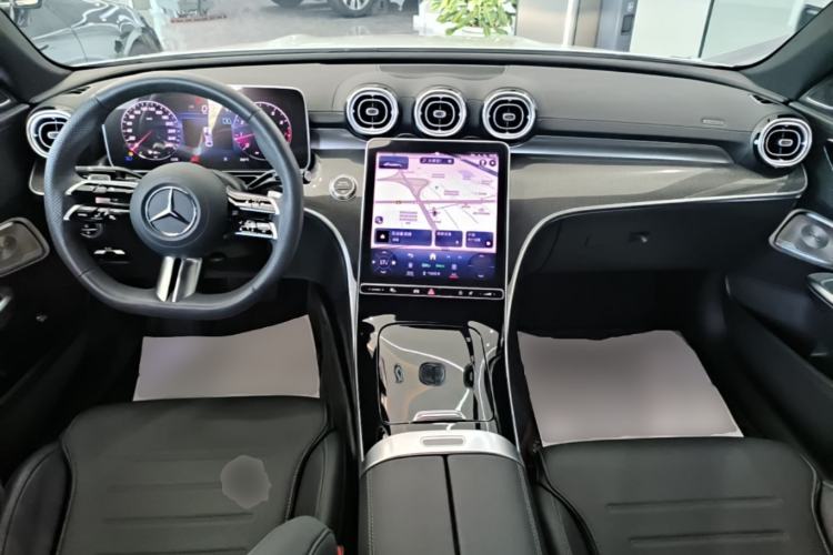 Used Mercedes-Benz C-Class 2024 Second Facelift C 260 L Starry Night Sport Edition Center Console