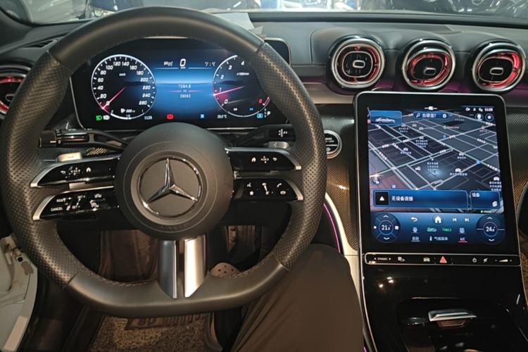 Used Mercedes-Benz C-Class 2024 Restyled C 260 L Sport Edition Center Console