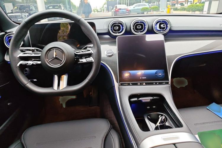 Used Mercedes-Benz C-Class 2024 Restyled C-Class 260 L Sport Edition Center Console