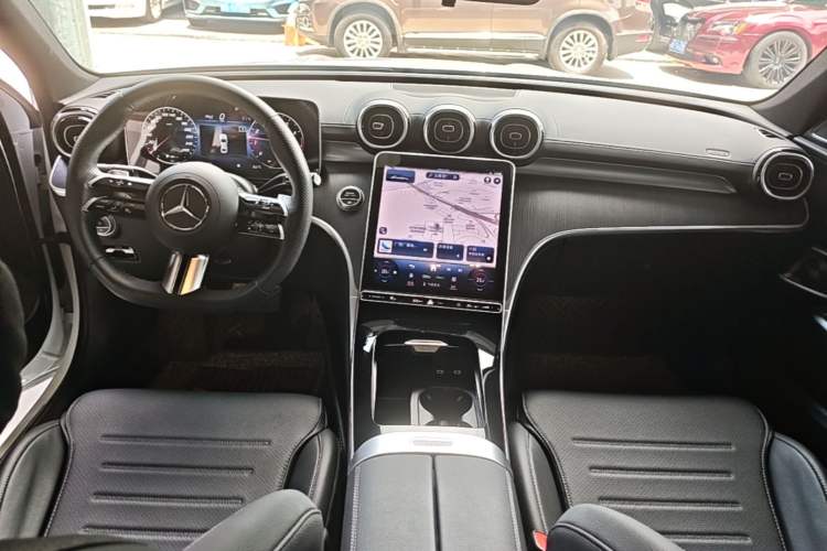 Used Mercedes-Benz C-Class 2024 C 200 L Sport Edition Center Console