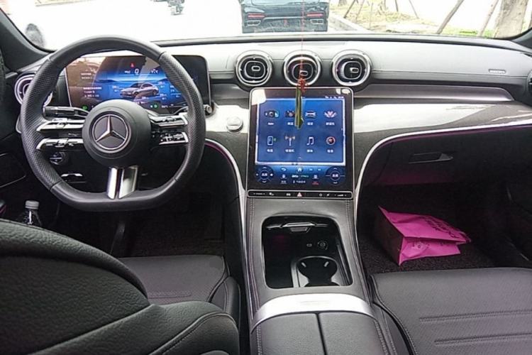 Used Mercedes-Benz C-Class 2024 Restyled C 260 L Sport Edition Center Console