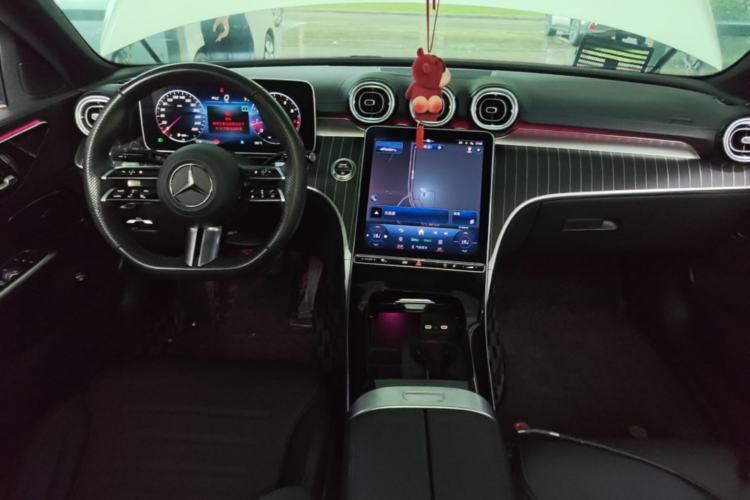Used Mercedes-Benz C-Class 2024 C 260 L Sport Edition Center Console