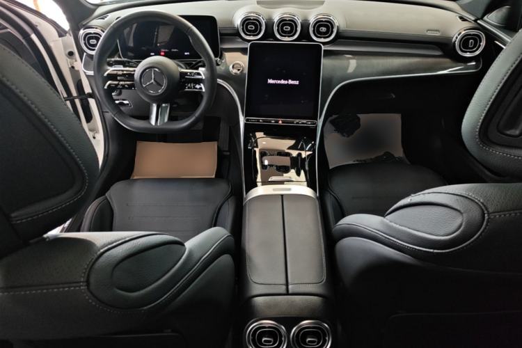 Used Mercedes-Benz C-Class 2024 Restyled C 260 L Sport Edition Center Console