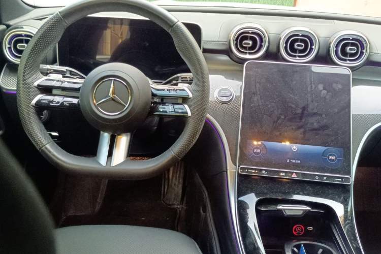Used Mercedes-Benz C-Class 2024 Second Facelift C 260 L Starry Night Sport Edition Center Console
