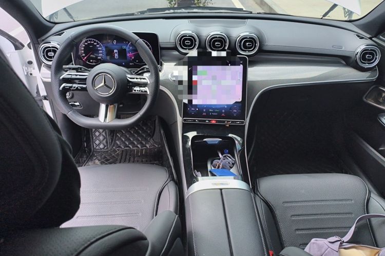 Used Mercedes-Benz C-Class 2024 Second Facelift C 260 L Starry Night Sport Edition Center Console