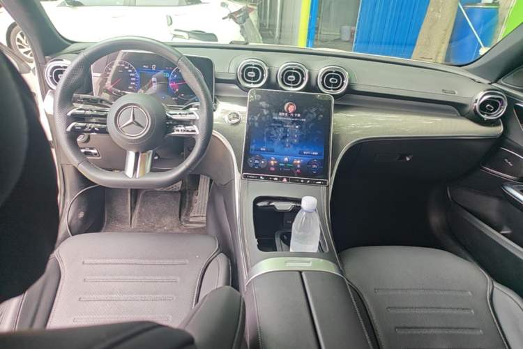 Used Mercedes-Benz C-Class 2024 Restyled C-Class 260 L Sport Edition Center Console