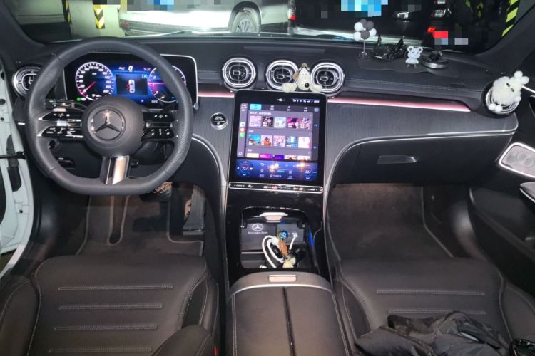 Used Mercedes-Benz C-Class 2024 Restyled C 260 L Sport Edition Center Console