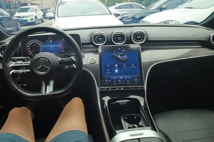 Used Mercedes-Benz C-Class 2024 Restyled C 260 L Sport Edition Center Console