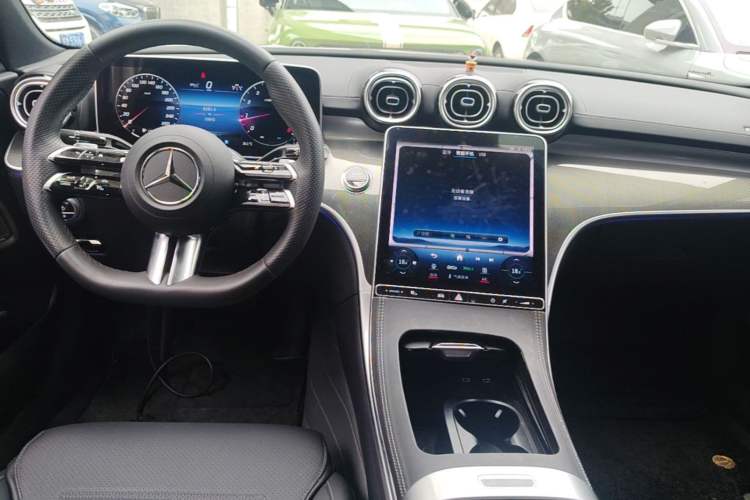 Used Mercedes-Benz C-Class 2024 Facelift C 260 L Night Edition Sport Version Center Console