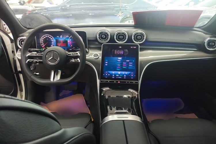 Used Mercedes-Benz C-Class 2024 C 260 L Sport Edition Center Console