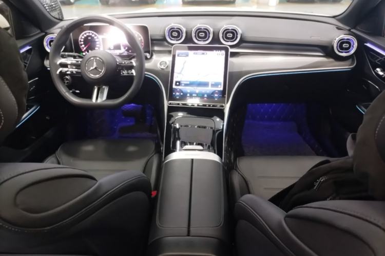 Used Mercedes-Benz C-Class 2024 Restyled C 260 L Sport Edition Center Console