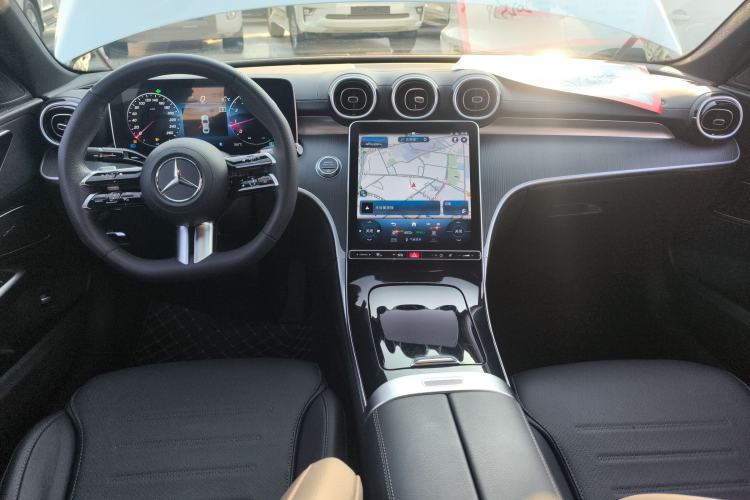 Used Mercedes-Benz C-Class 2024 C 200 L Sport Edition Center Console