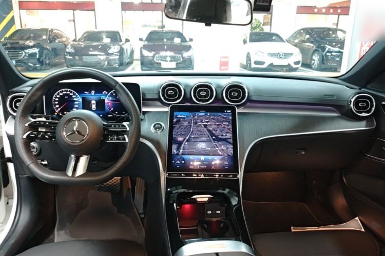 Used Mercedes-Benz C-Class 2024 Restyled C 200 L Sport Edition Center Console