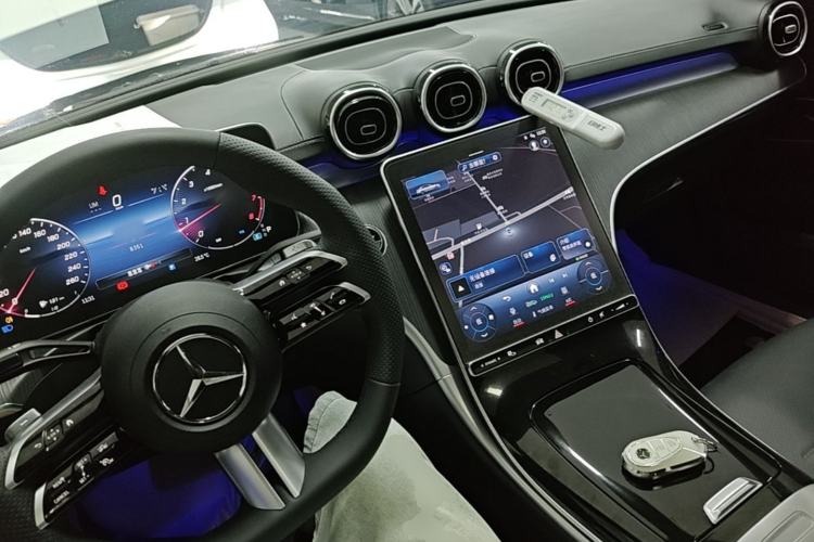 Used Mercedes-Benz C-Class 2024 C 200 L Sport Edition Center Console