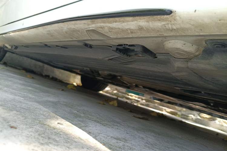 Used Mercedes-Benz C-Class 2024 C 260 L Brilliant Night Sports Edition Chassis Front Right
