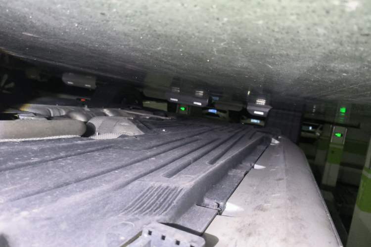 Used Mercedes-Benz C-Class 2024 C 200 L Sport Edition Chassis Front Right