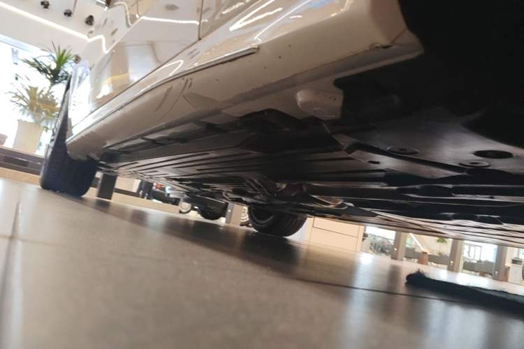 Used Mercedes-Benz C-Class 2024 C 260 L Sport Edition Chassis Front Right