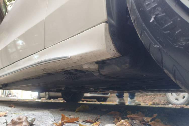 Used Mercedes-Benz C-Class 2024 Second Facelift C 260 L Sport Edition Chassis Front Right