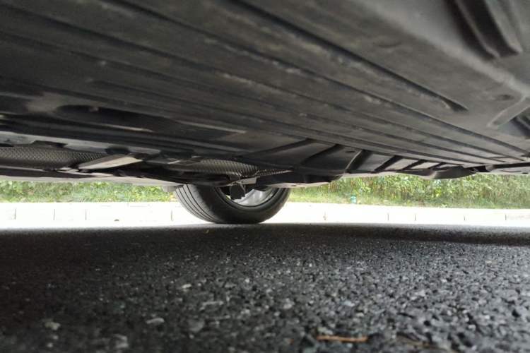 Used Mercedes-Benz C-Class 2024 C 260 L Sport Edition Chassis Rear Left