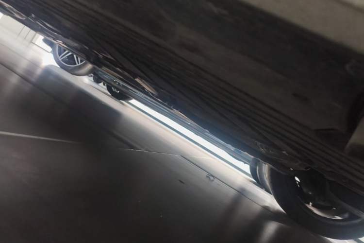 Used Mercedes-Benz C-Class 2024 C 260 L Sport Edition Chassis Rear Left