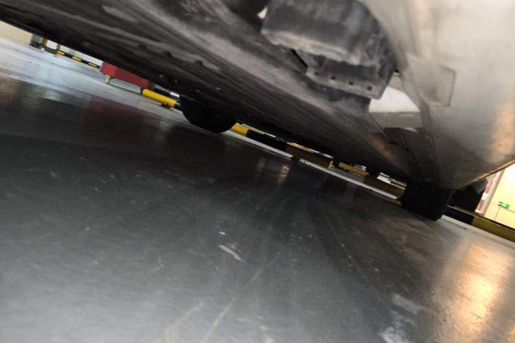 Used Mercedes-Benz C-Class 2024 C 260 L Sport Edition Chassis Rear Right