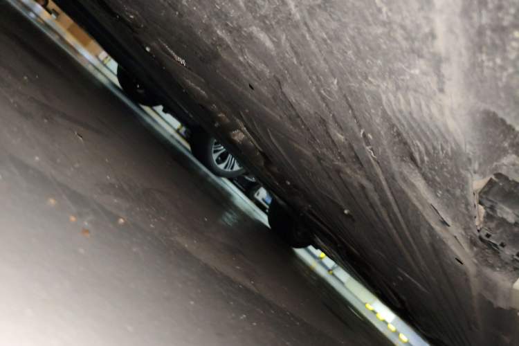 Used Mercedes-Benz C-Class 2024 C 200 L Sport Edition Chassis Rear Right