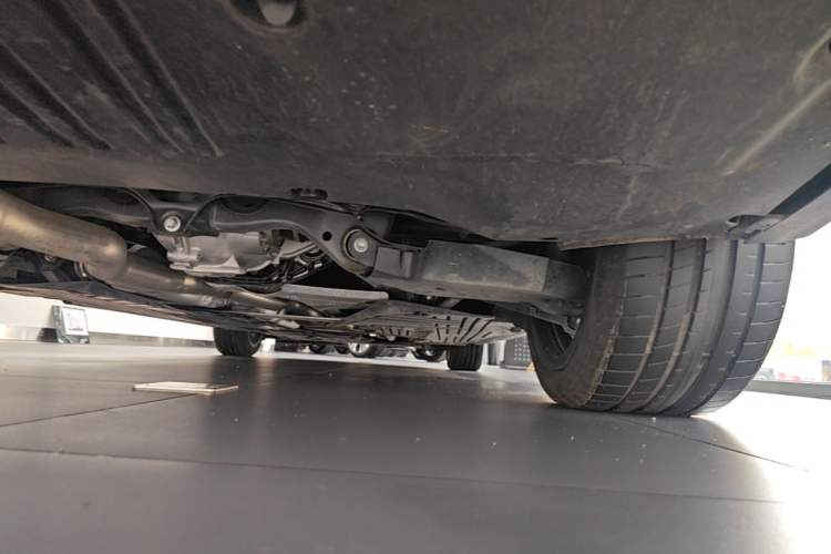 Used Mercedes-Benz C-Class 2024 Restyled C-Class 260 L Sport Edition Chassis Rear Right